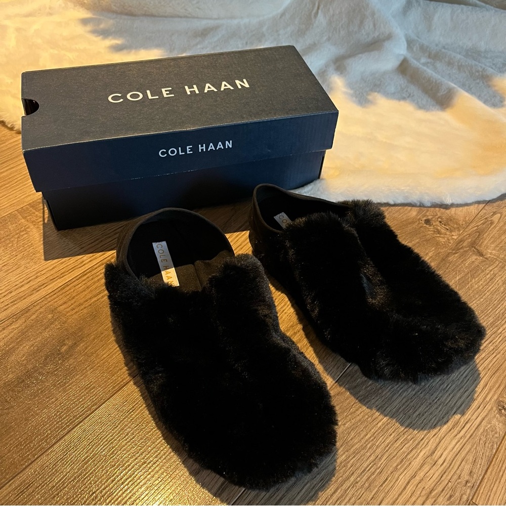 NWOT Cole Haan Black Shearling Slippers, women’s size 7